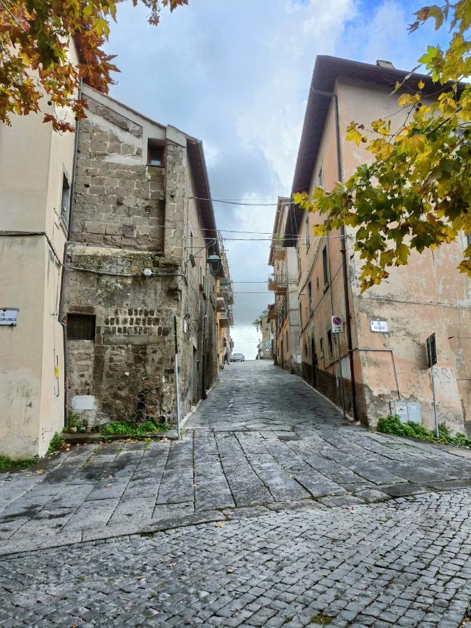 Il Paradosso Suite Viterbo Bagian luar foto